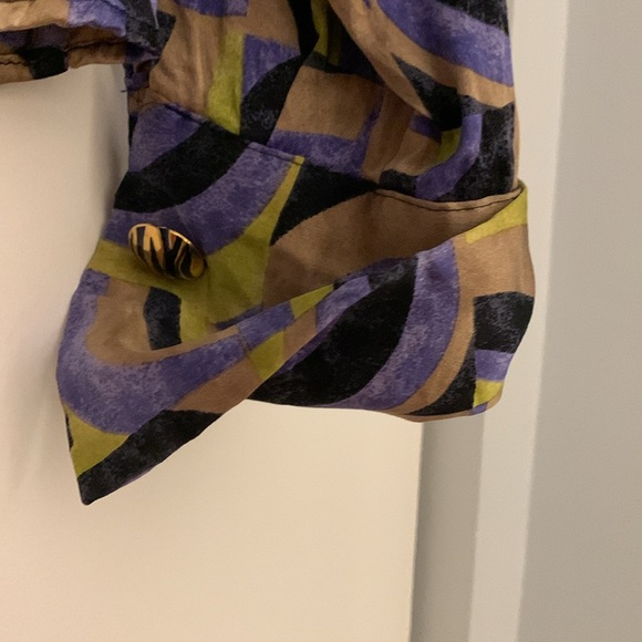 Fun, vintage silk shirt, size 4 - Picture 2 of 4